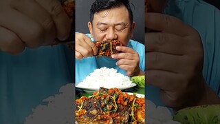 BUKA PUASA MAKAN IKAN PATIN PEDAS