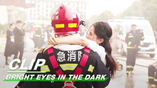 Lin Luxiao and Nan Chu Staged a High-Altitude Rescue | BrightEyesintheDark EP30 | 他从火光中走来 | iQIYI