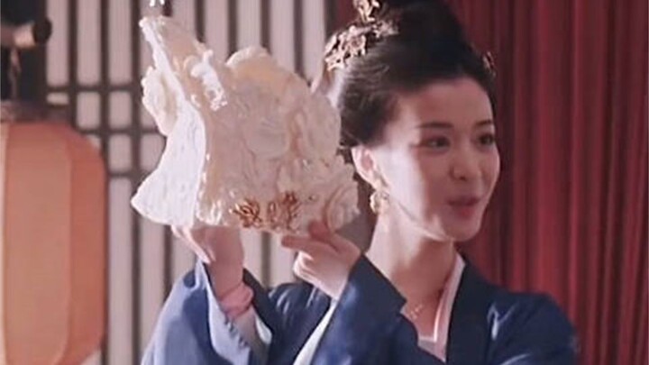 [Qing Ping Le] Wanting it but not daring to ask, wearing it yet fearing it won’t look good—Consort Z