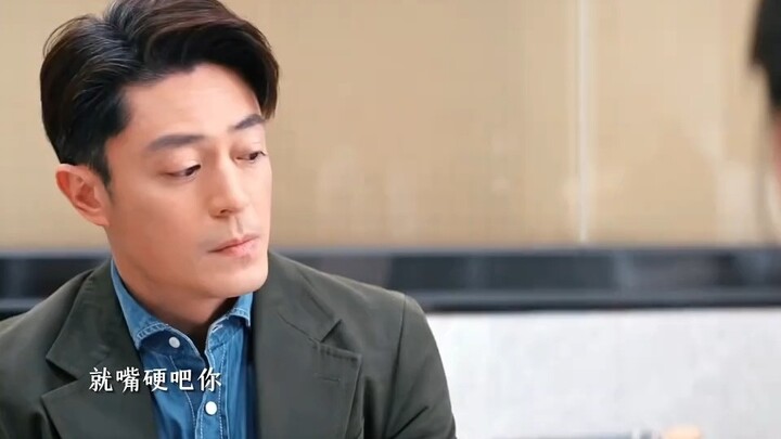 Muốn cùng bác sĩ Cố hẹn hò ở quán bánh bao mà cứ miệng cứng rắn, chảnh chọe quá đi thôi haha.