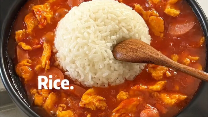 Tôi muốn nói với thế giới rằng món cơm risotto cà chua, trứng và giăm bông này rất ngon