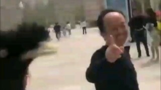 你 是 谁 啊