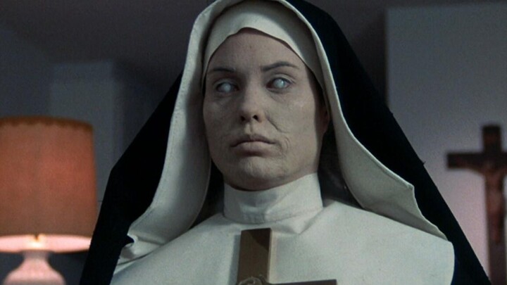 【أوري】 كنيسة الرب المرعبة للغاية لا تقل فظاعة عن منظمات الشياطين في فيلم «المنزل السحري»