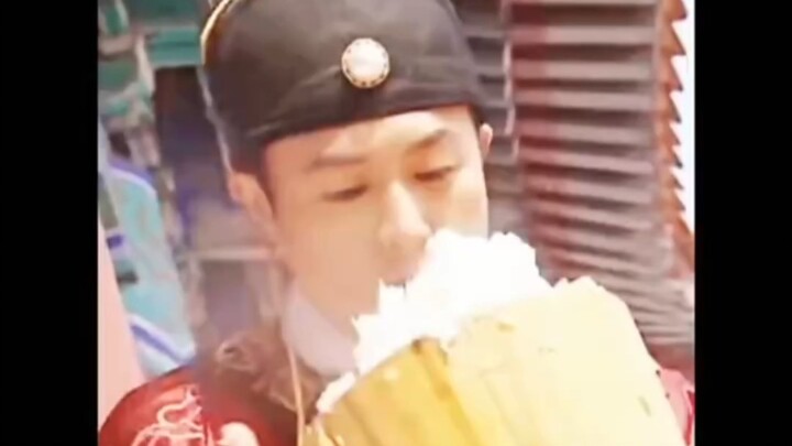 颂文老师搜 是有点幽默在身上的！一本正经讲述的样子好可爱！#张颂文 #高启强