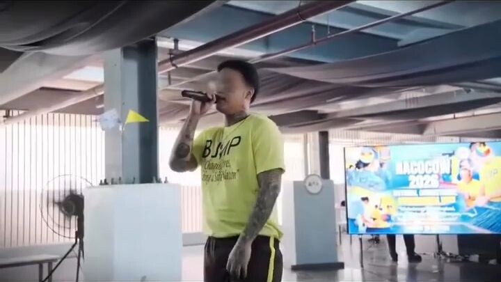Rapper HEV ABI Dropping bars behind BarsFilipino rapper Hev Abi brought his hits behind bars