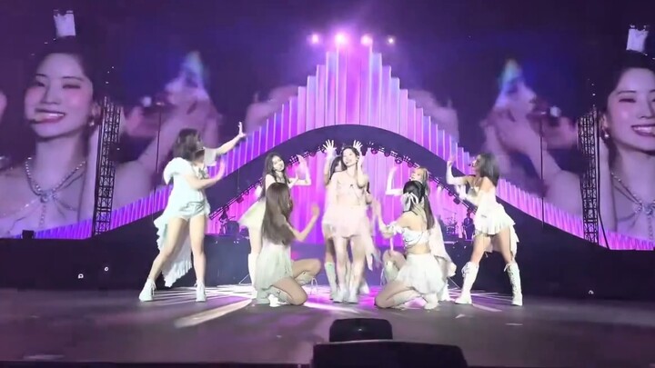 ใช้เลนส์แปดเท่าเพื่อค้นหาไข่อีสเตอร์เล็กๆ และรายละเอียดในการออกแบบท่าเต้นของสองครั้ง