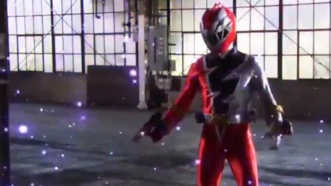 Battle spirit becomes armor! A cool form that ranks in the top 5 in the Sentai series | Extreme Drag