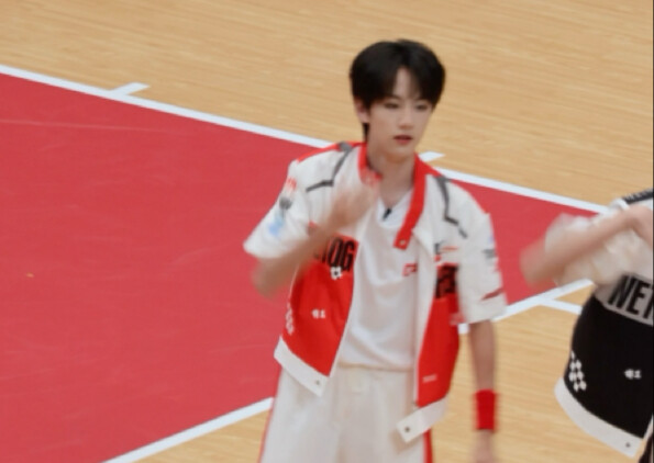 《心动》【纯手动寻找李煜东版】