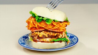Now this is what a Chinese-style burger looks like!!!
