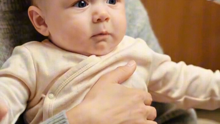 Doctor Gives Injection To Baby #ai_video
