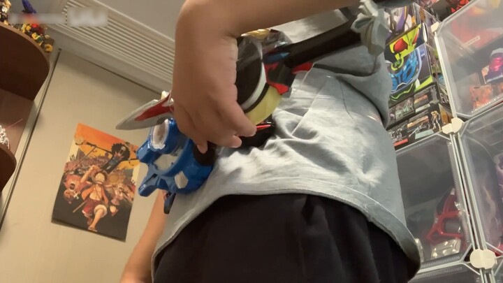 When Kamen Rider Polar Fox's Desire Driver has not been shipped yet...