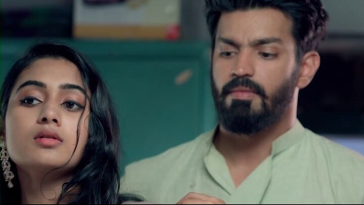 সবাই খাচ্ছেটা কি | Emoji | Tamil Bangla Series | Mahat Raghavendra, Devika Satheesh