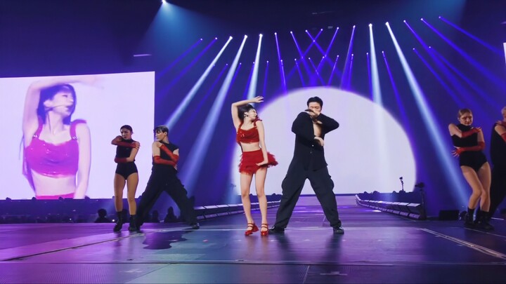 【4K】เจนนี่ - You&Me เวอร์ชันร็อกในมุมมอง VR