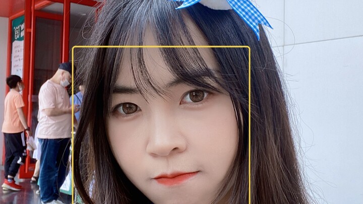 Khi anh bạn trai cứ tưởng rằng đẹp trai là được miễn phí… thì anh ta đã tự cao tự đại rồi!