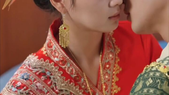 คู่รักสุดเนียน