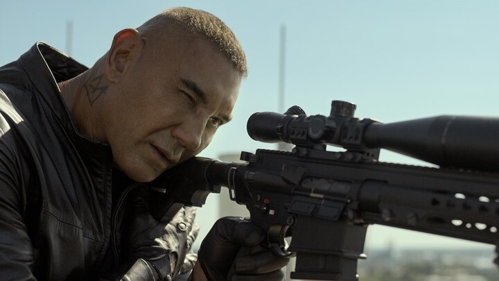 [Uncle Niu] A hitman, diagnosed with a terminal illness, hires someone to kill himself, only to disc