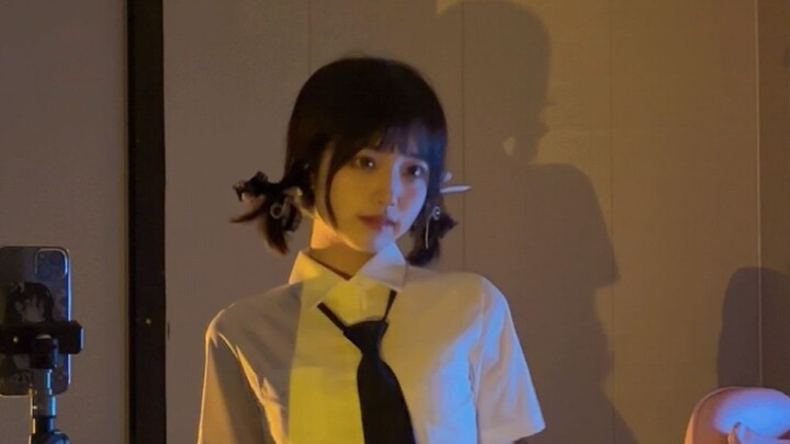 Being a Hot Girl Today