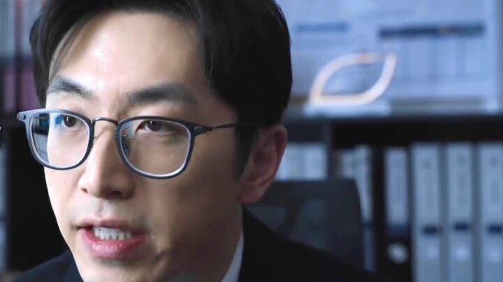 Bai Ke/Anjing yang sangat murni/baik hati/ceroboh/pintar/setia/suka memperlihatkan gigi/mengerutkan 