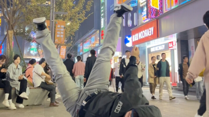 ท่าเด็ดแดนซ์สตรีท ควบคุมด้วยมือเดียว โคตรมั่นใจเลย!