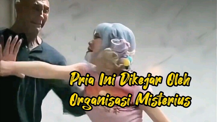 Pria Ini Dikejar Oleh Organisasi Misterius