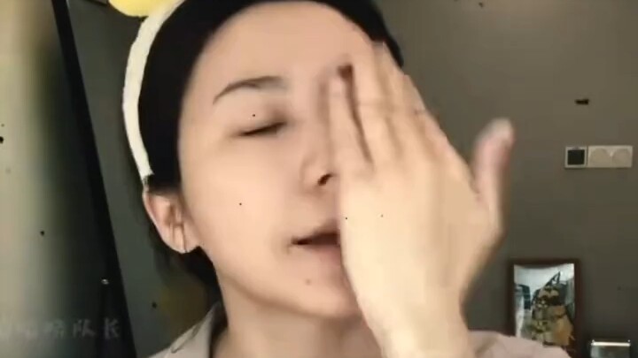 良心补水，让你从内到外都是水嫩嫩的！