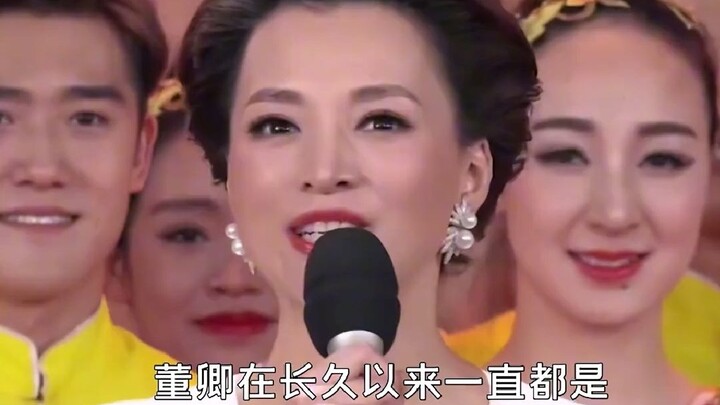 Dùng thực lực khẳng định vị thế số một, nhưng lại bị chỉ trích vì "sang Mỹ sinh con", mọi nỗ lực của