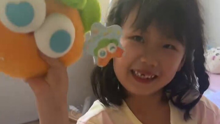 My sister received a box of dolls! She was so happy!!!