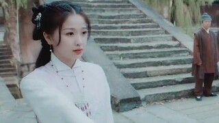 Nhân vật nam chính có vẻ hơi vô ơn khi chứng kiến người mình thích bấy lâu lại yêu một người khác!