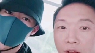 [Start] Brother Yi and the Cat Apostle. Sorry, we have no materials. I can only look at Brother Yi, 