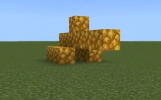 Minecraft: Is this a tank or a fortress?