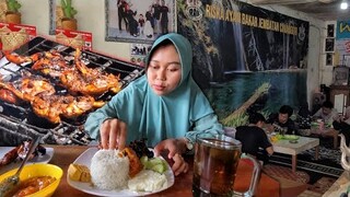 Beginilah Kalau Orang Kampung REKREASI Ke Kota, Pulang Laper..  Mampir Beli AYAM Bakar Madu