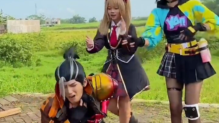 COSPLAY ANIME| mode sad anime