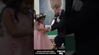 Detuvo la Boda para pedirle a su hija Adoptiva algo