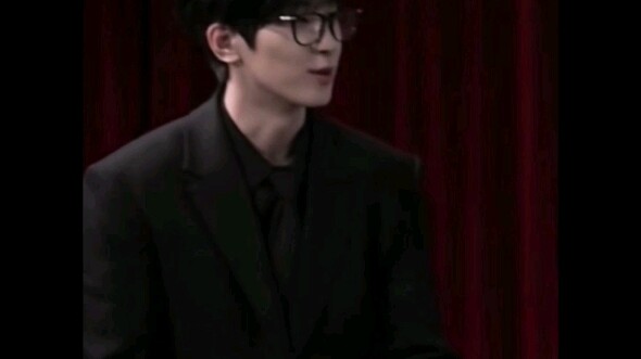 【ทั้งวอนอู】โว่นู ช่วยตามหาแว่นกรอบใสที่ทำหายให้เจอโดยเร็วนะ