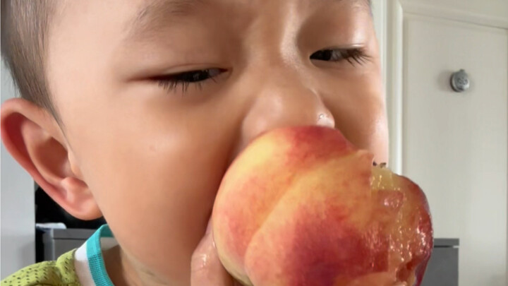 Eating peaches, everyone!