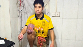 不结婚的人生有多爽，我28岁没结婚没孩子住着300的出租屋，过上了退休的生活，一边是生活，一边是爱好！