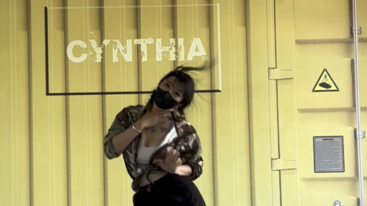 Cover dance, choreographed by Benben, Black by G-Dragon and Jennie