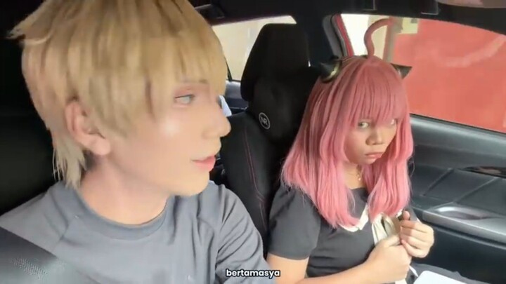 VLOG COSPLAY: Ngonten Spy x Family di luar