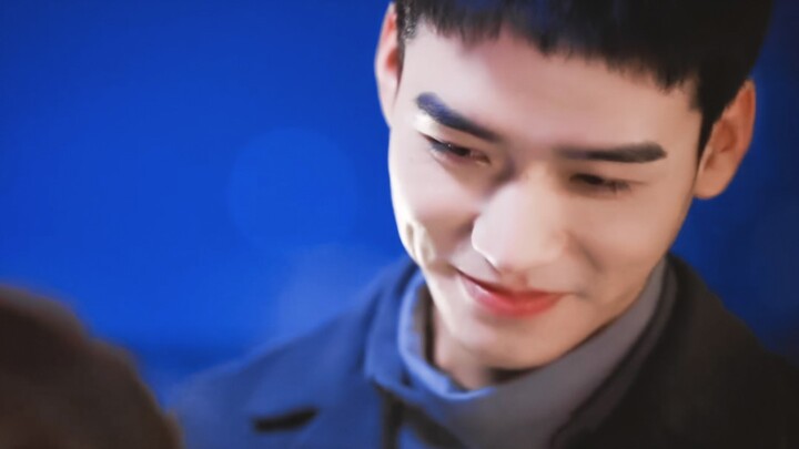 "I look at you and see all my love" | I admit that this is the proof of my heartbeat♡ [Gong Jun] (Re