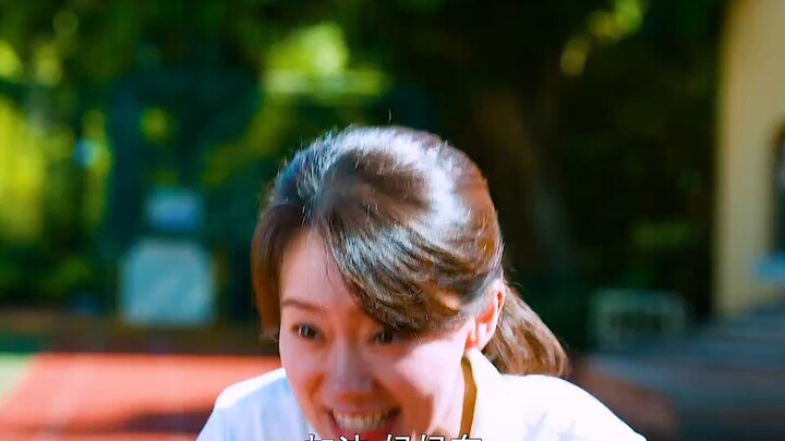 Jangan pernah meremehkan tekad seorang ibu untuk menyelamatkan anaknya, kapan pun itu.