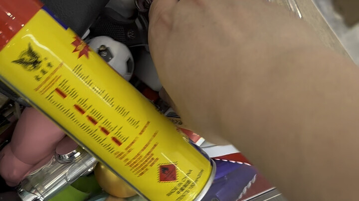 No way, why are both of these shoes for the right foot? #TryingSomethingNew