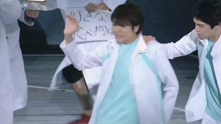 【Iwai Ichi ✘ Oikawa Tooru】Si Nyonya Manis yang Manja dan Sahabat Masa Kecilnya yang Selalu Jatuh Cin