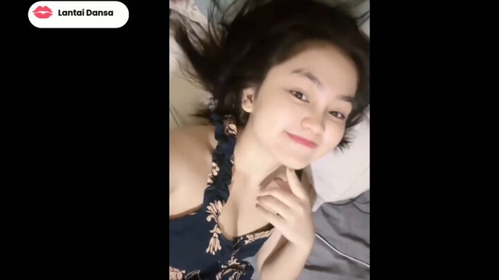 #fyp #croptop #masukberanda #cewekcantik