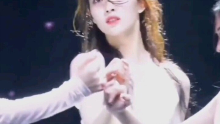 บริษัทไม่สนับสนุนไอดอลที่ดังขึ้นมาได้ด้วยตัวเอง