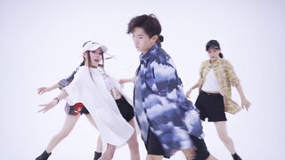 [Nội tạng bò và sago] ~Đừng sợ sóng~Ngon lắm! Ai có thể chịu đựng được điều này! ? Vũ hội mùa hè dàn
