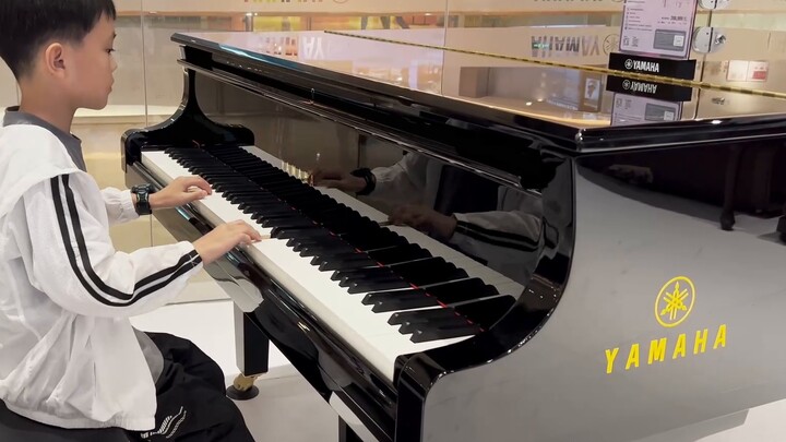 นับตั้งแต่ฉันแสดงให้ลูกๆ ของฉันเห็นดนตรีชิ้นนี้ที่ลุงเอเล่น พวกเขาก็ชอบเพลงนี้มาก