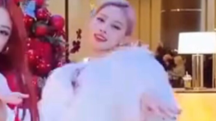 Shen Liuzhen's mink fur is used for shocking