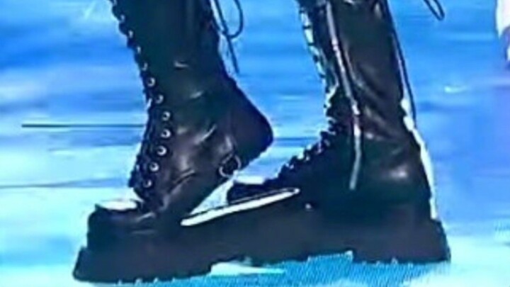 Phiên bản thưởng thức trọn vẹn “Đôi giày rách của chị Liễu”