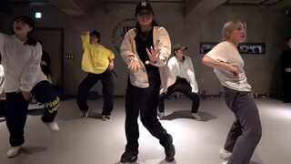 【Justjerk Dance Studio】Bada x Jimin x Heizle collaborate on choreography for Ariana Grande's single 