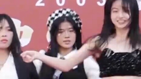 [Haigui Middle School] 18-year-old female high school student bravely ventures into Kpop